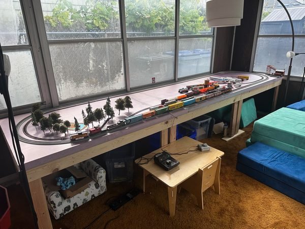 Our Train Layout – Part 2, The Table